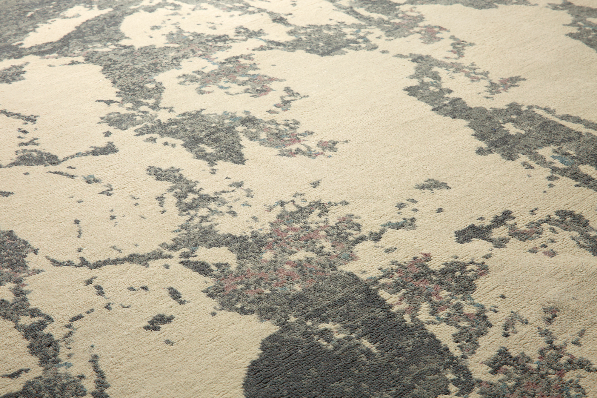 Bogda Mountains detail